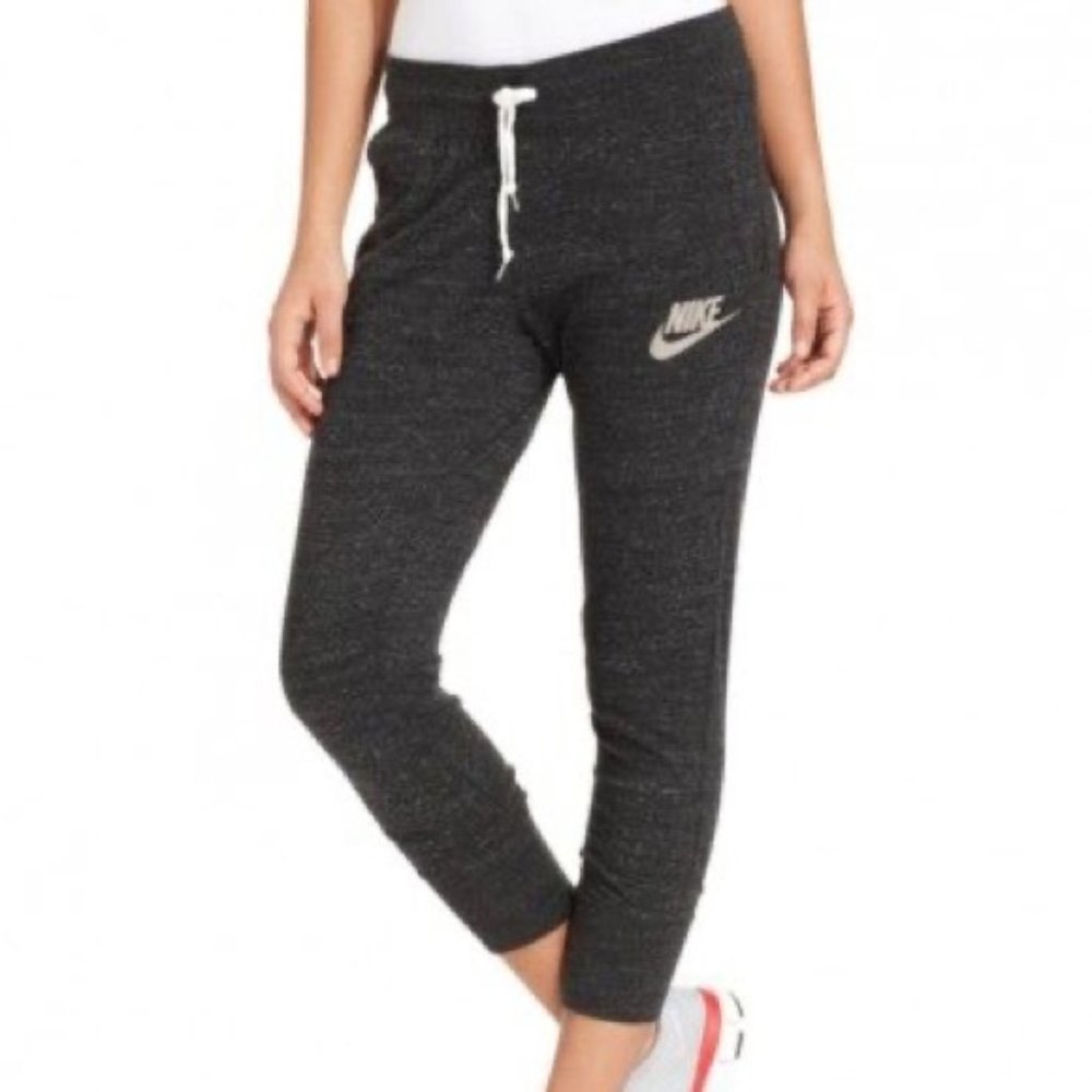 Nike Heathered Charcoal Sweat Capris